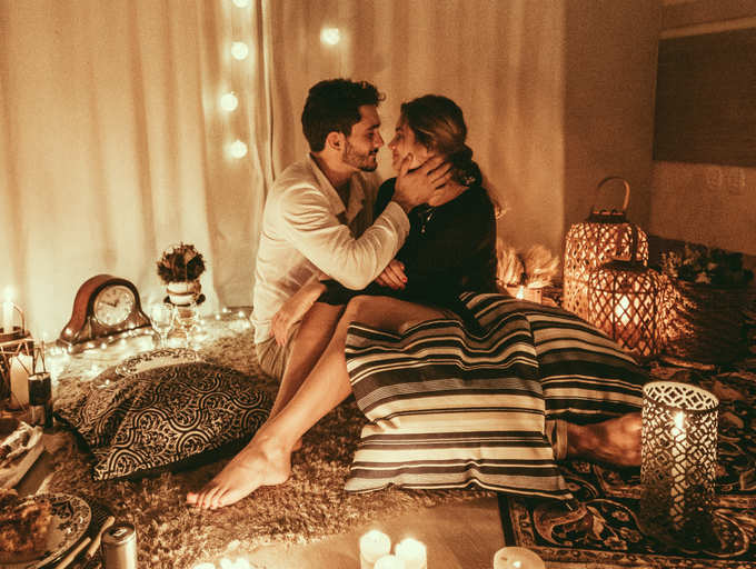 Know in these ways whether your partner is serious about you or not