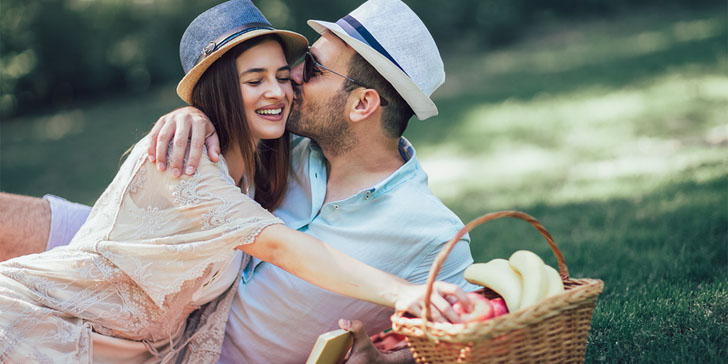 Know These 5 Things Whether Your Partner Really Loves You